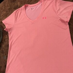Under Armour Women's Pink V-Neck Performance Tee